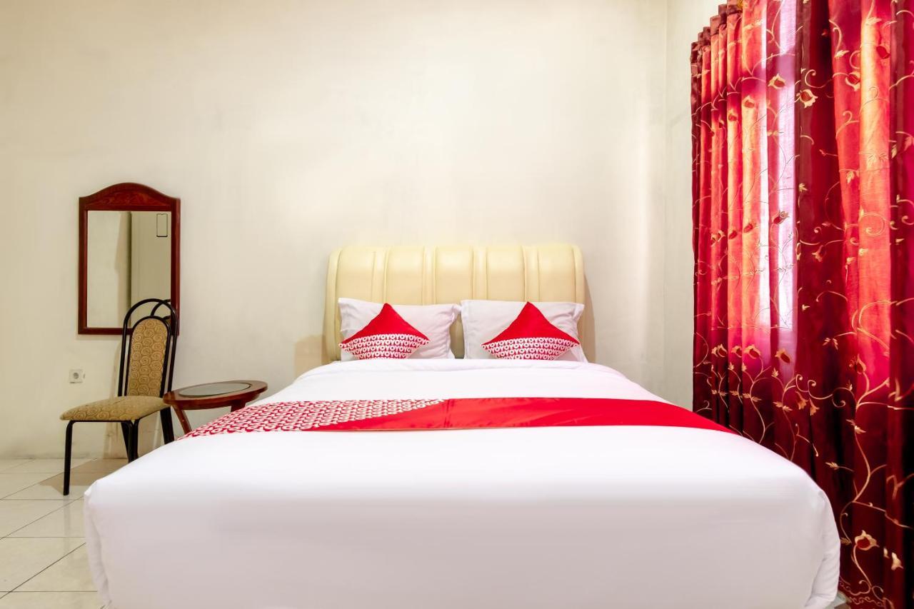 OYO 2777 Sleepover Sei Serayu Medan Bagian luar foto
