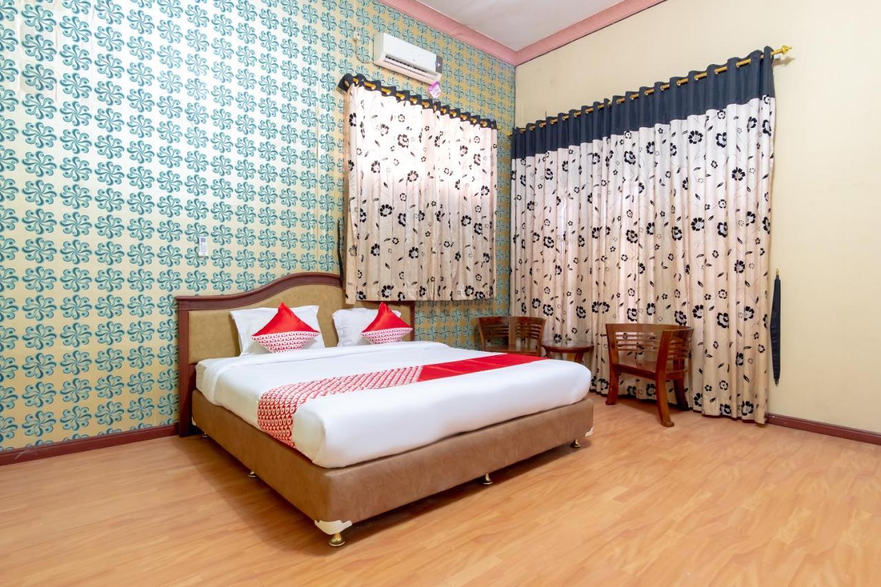 OYO 2777 Sleepover Sei Serayu Medan Bagian luar foto