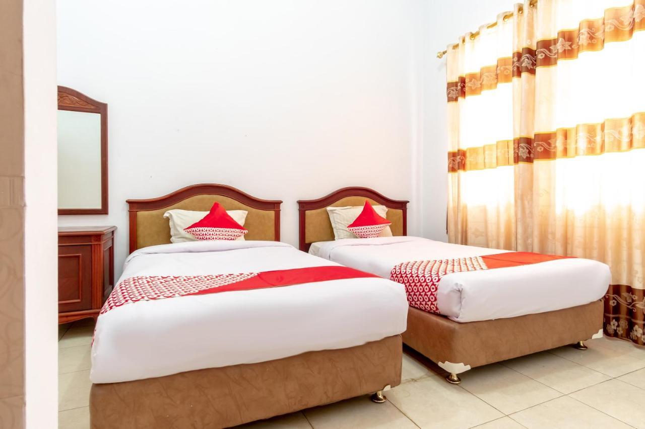 OYO 2777 Sleepover Sei Serayu Medan Bagian luar foto